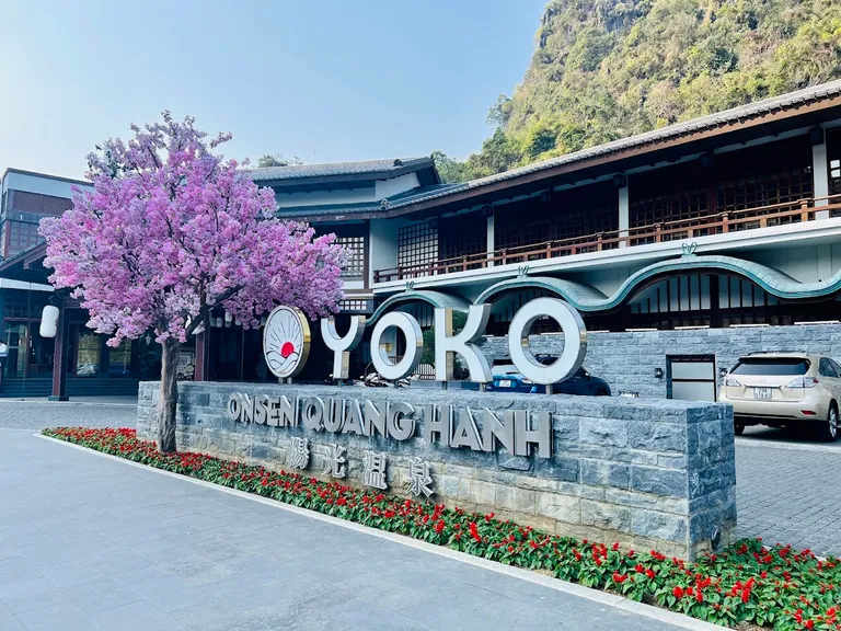 YOKO ONSEN QUANG HANH - Photo 1
