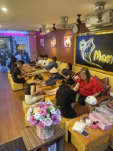 Mon Spa- Nourishing Shampoo & Massage - Spa in Unknown District
