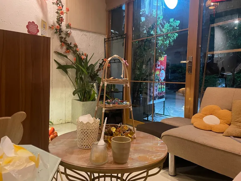 Green Healing - Photo 1