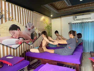 HƯƠNG SEN HOME/MASSAGE NINH BÌNH - Spa in Unknown District